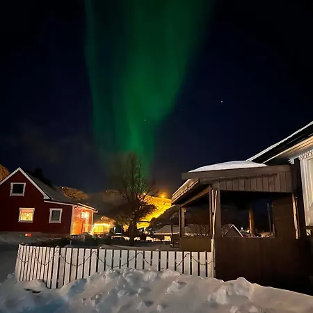 Scenic Lofoten Fjord View Aurora & Midnight Sun Διαμέρισμα *